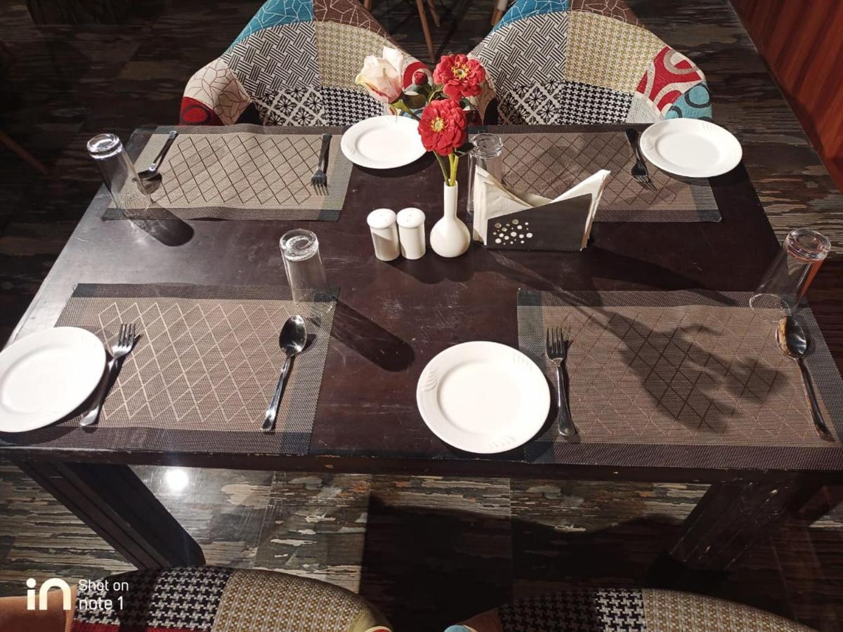 Om Leisure Hotel - BBSR Bhubaneswar Exterior foto